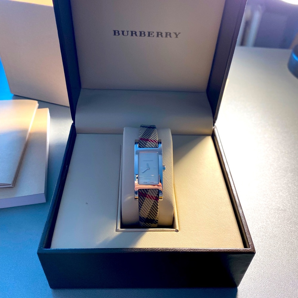 Genuine Burberry watch nova check in box
